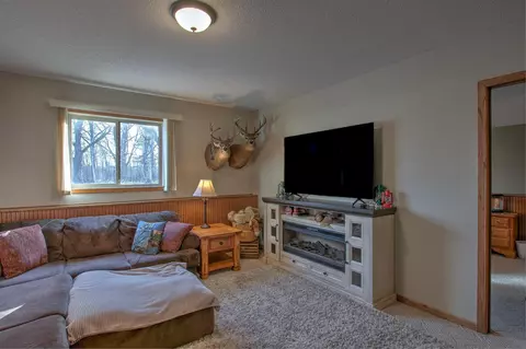 Bedroom - 8613 115th St, Milaca, MN 56353 photo 5 of 9