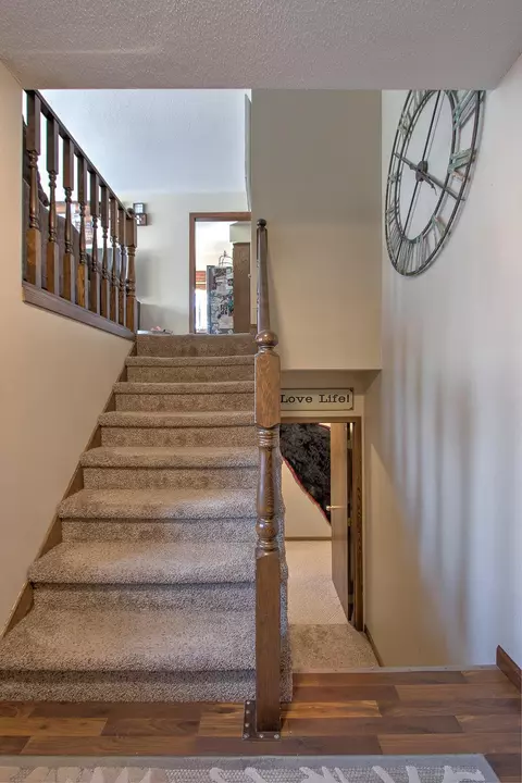 Entry Way - 8613 115th St, Milaca, MN 56353 photo 1 of 2