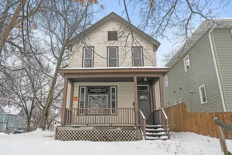 998 Bush Ave, Saint Paul, MN 55106