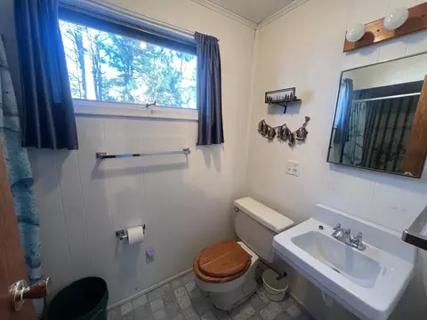 Bath - 48441 197th Ave, Mcgregor, MN 55760 photo 1 of 1