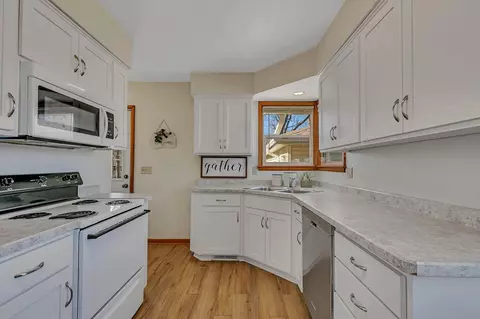 1303 Cooper Ave S, Saint Cloud, MN 56301 photo 8