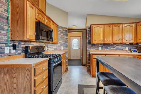 Kitchen - 9249 17th St SE, St. Cloud, MN 56304 photo 5 of 7