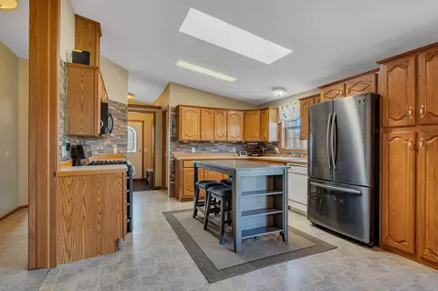 Kitchen - 9249 17th St SE, St. Cloud, MN 56304 photo 4 of 7
