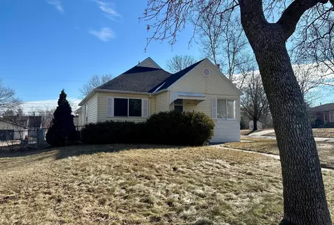 1023 SE 11th St, Brainerd, MN 56401