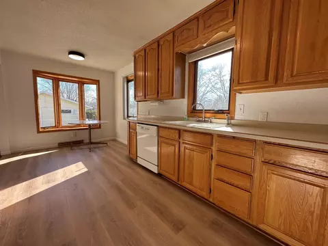 1023 SE 11th St, Brainerd, MN 56401 photo 5