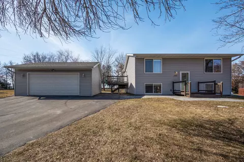 25480 102nd St NW, Zimmerman, MN 55398