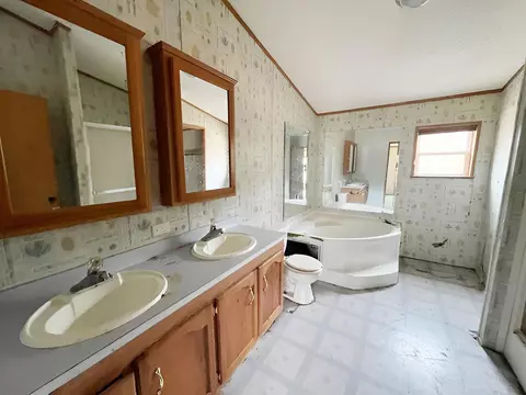7515 Oak St W, Webster, WI 54893 photo 3