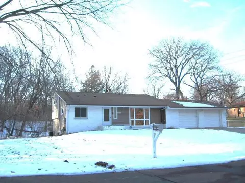 5890 Stinson Blvd, Fridley, MN 55432