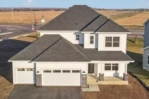 1913 Dahlia Dr, Shakopee, MN 55379