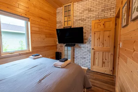 Bedroom - 46208 Little Pine Loop, Perham, MN 56573 photo 2 of 5