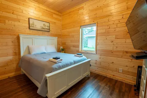 Bedroom - 46208 Little Pine Loop, Perham, MN 56573 photo 1 of 5