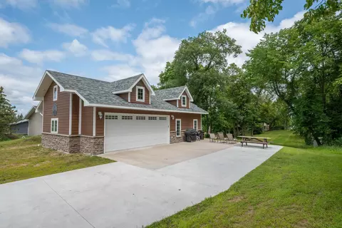 46208 Little Pine Loop, Perham, MN 56573