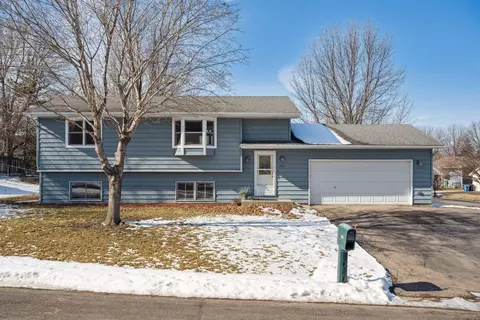 437 2nd St NW, Saint Michael, MN 55376
