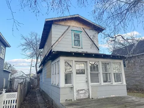 4047 31st Ave S, Minneapolis, MN 55406