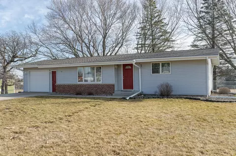 1746 3rd Ave SW, Oronoco, MN 55960