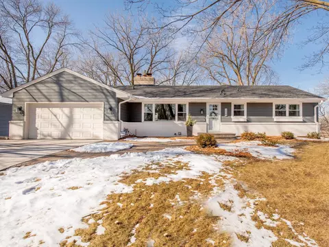 5928 Walnut Dr, Edina, MN 55436