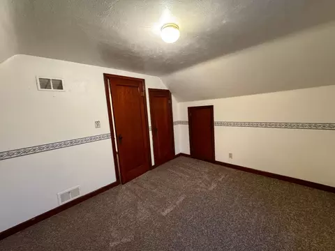 509 Kendall St, Marshall, MN 56258 photo 11