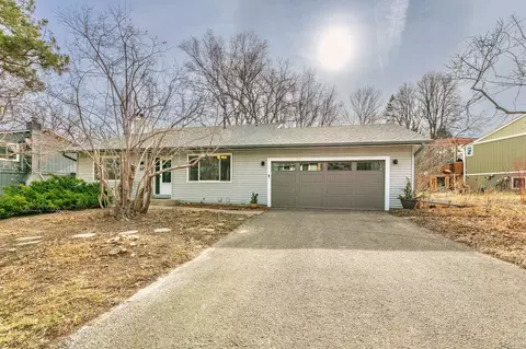 112367 Eitel Cir, Chaska, MN 55318