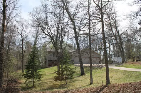 31332 Cherokee Trl, Breezy Point, MN 56472