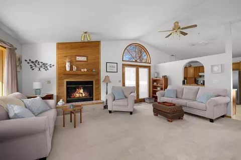 1413 Willow St, La Crescent, MN 55947 photo 4