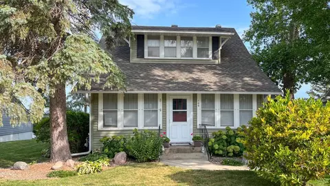 109 E Lake St, Osakis, MN 56360