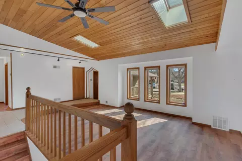 2957 Aurora Ln, Saint Cloud, MN 56303 photo 4