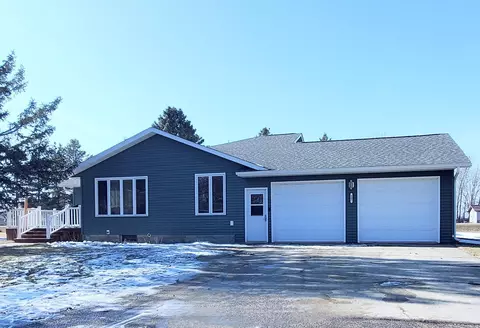 407 Toupin St, Oklee, MN 56742