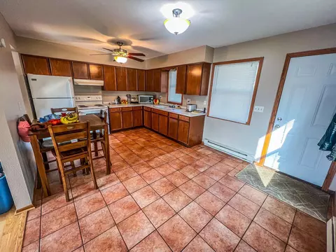 Kitchen - 808 9th Ave N, Saint Cloud, MN 56303 photo 1 of 5