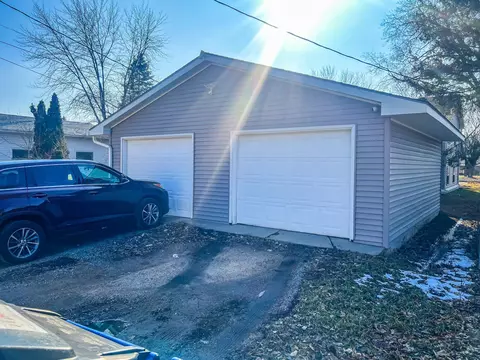 Exterior - 808 9th Ave N, Saint Cloud, MN 56303 photo 4 of 4