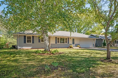 8619 Hamlet Ave S, Cottage Grove, MN 55016