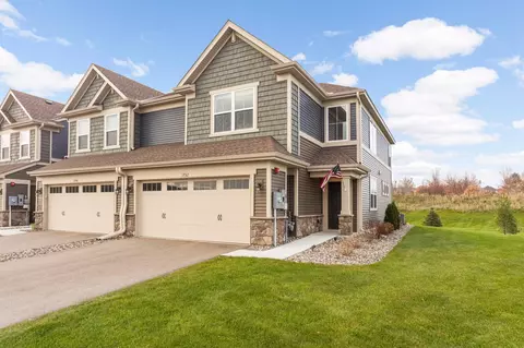 1792 Emerson Ct, Chaska, MN 55318