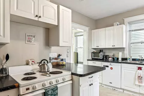 1725 E 5th St, Duluth, MN 55812 photo 5