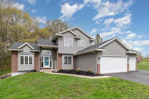 20090 Polk St NW, Elk River, MN 55330