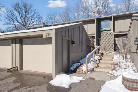 1855 Yuma Ln N, Plymouth, MN 55447