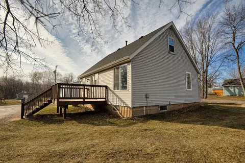 47 W 3rd St, Pease, MN 56363