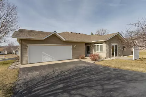 4298 Mallard Pl SE, Rochester, MN 55904