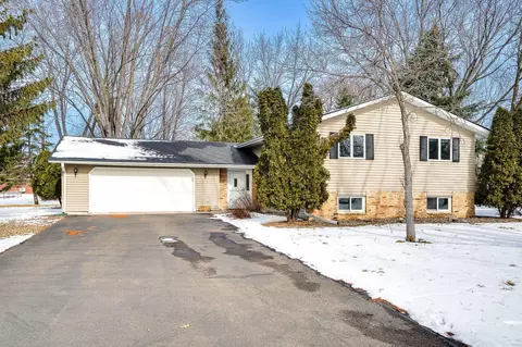 14418 17th Ave N, Plymouth, MN 55447