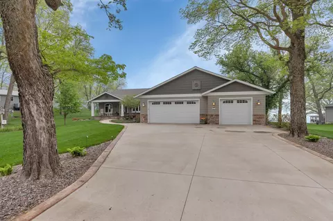 5843 150th Ave NE, Spicer, MN 56288