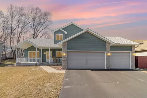11752 Taylor St NE, Blaine, MN 55434