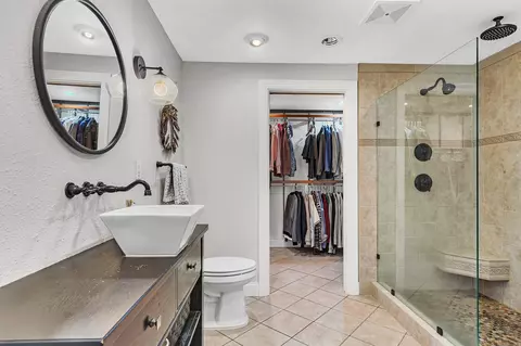 Bath - 310 Montrose Rd, Saint Cloud, MN 56301 photo 3 of 4