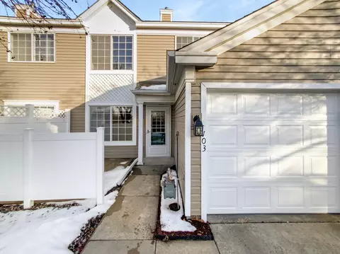 2021 Southcross Dr W #103, Burnsville, MN 55306