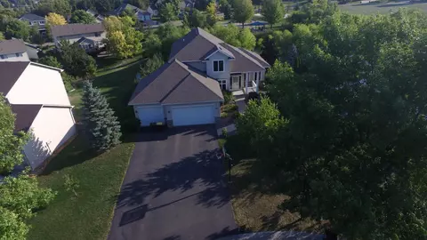 845 Hickory Pl, Jordan, MN 55352