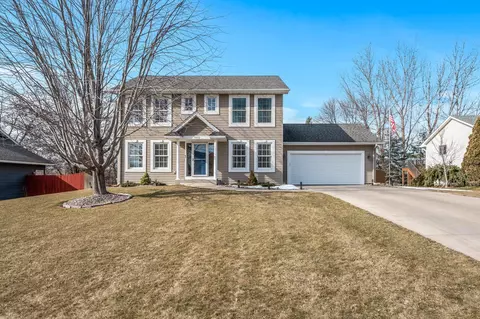 1970 Wenz Ave, Chaska, MN 55318