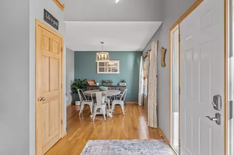 Dining - 1970 Wenz Ave, Chaska, MN 55318 photo 1 of 4