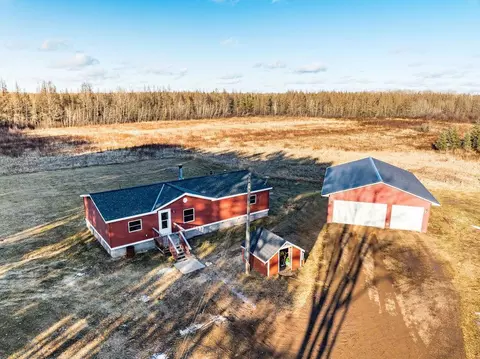 5143 Hendrickson Rd, Kettle River, MN 55757