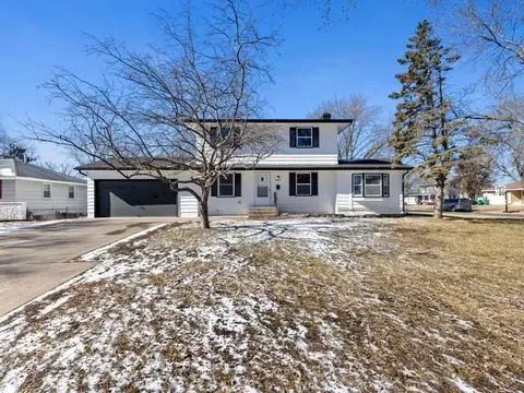 7817 Kyle Ave N, Brooklyn Park, MN 55443