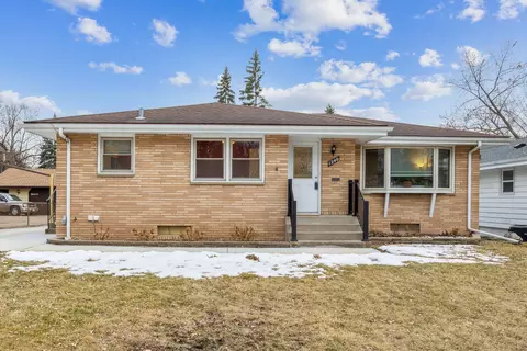 1240 43 12 Ave NE, Columbia Heights, MN 55421