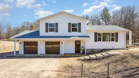 27451 Flamingo St NW, Isanti, MN 55040