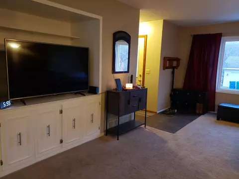 Living - 4849 Hanover Rd, Mound, MN 55364 photo 6 of 8