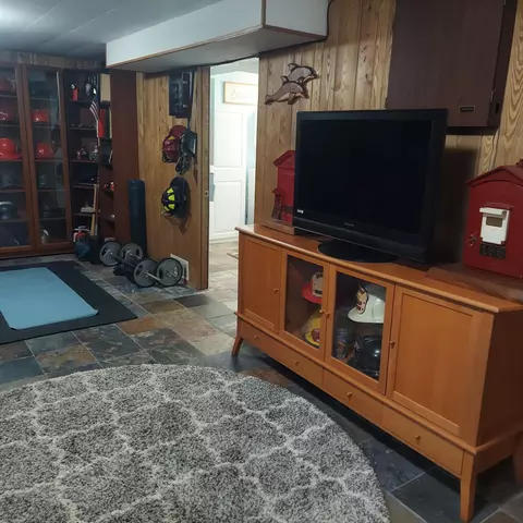 Living - 4849 Hanover Rd, Mound, MN 55364 photo 5 of 8